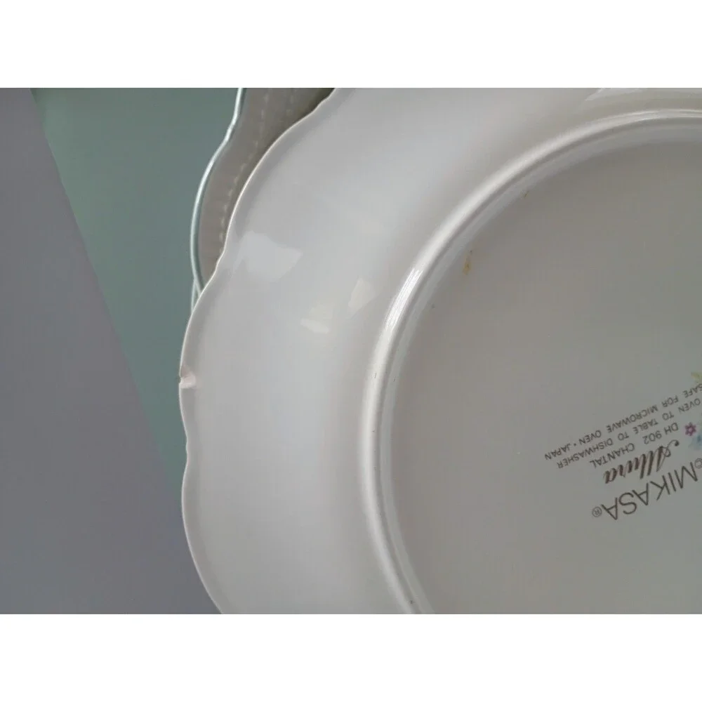 4 Mikasa Allura Chantal DinnerPlates 11 in. DH 902 Vintage 1980s Discontinued